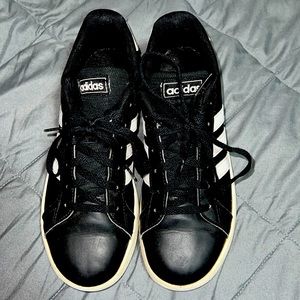 Boys adidas sneakers. Size 4.5. Lots of life left in them. Good condition.